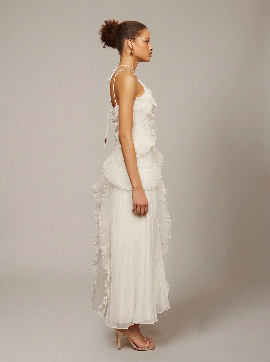 Vestido Maxi cuello halter plisado asimético