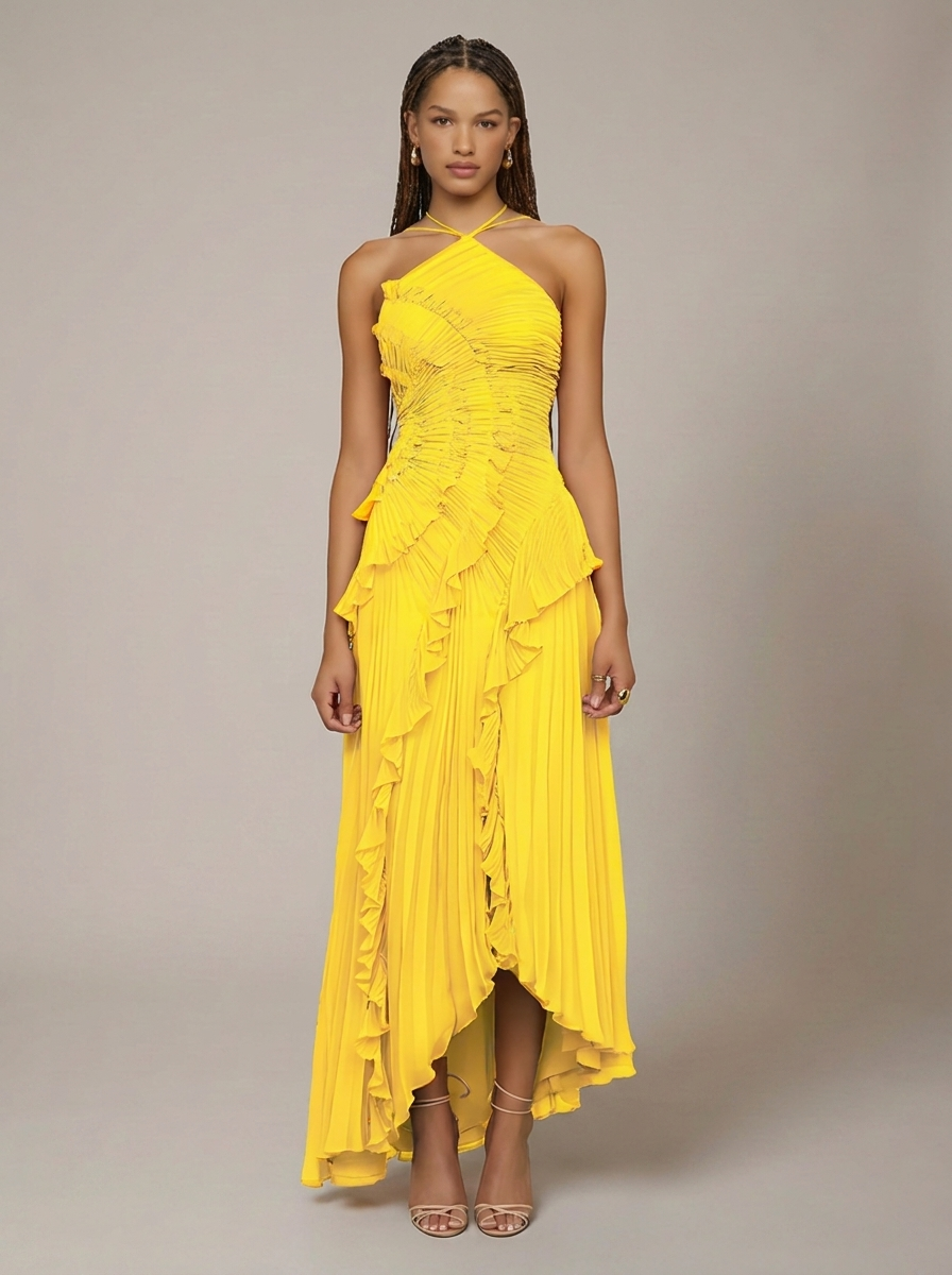 Vestido Maxi cuello halter plisado asimético