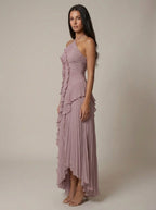 Vestido Maxi cuello halter plisado asimético