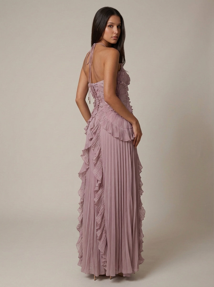 Vestido Maxi cuello halter plisado asimético
