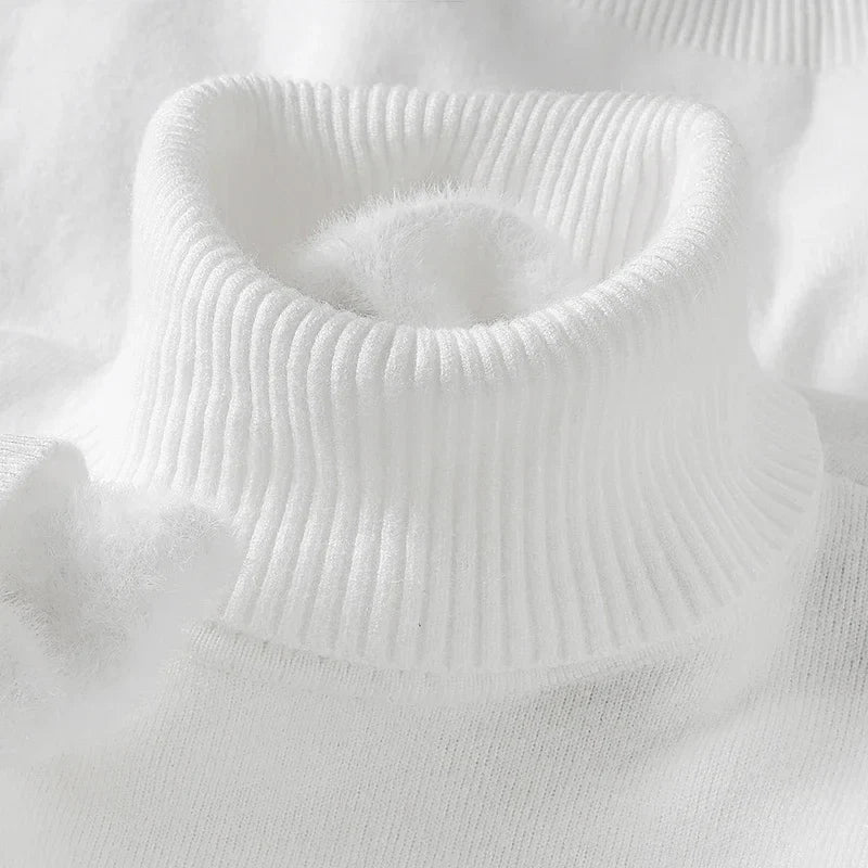 Maglione a Collo Alto Classico