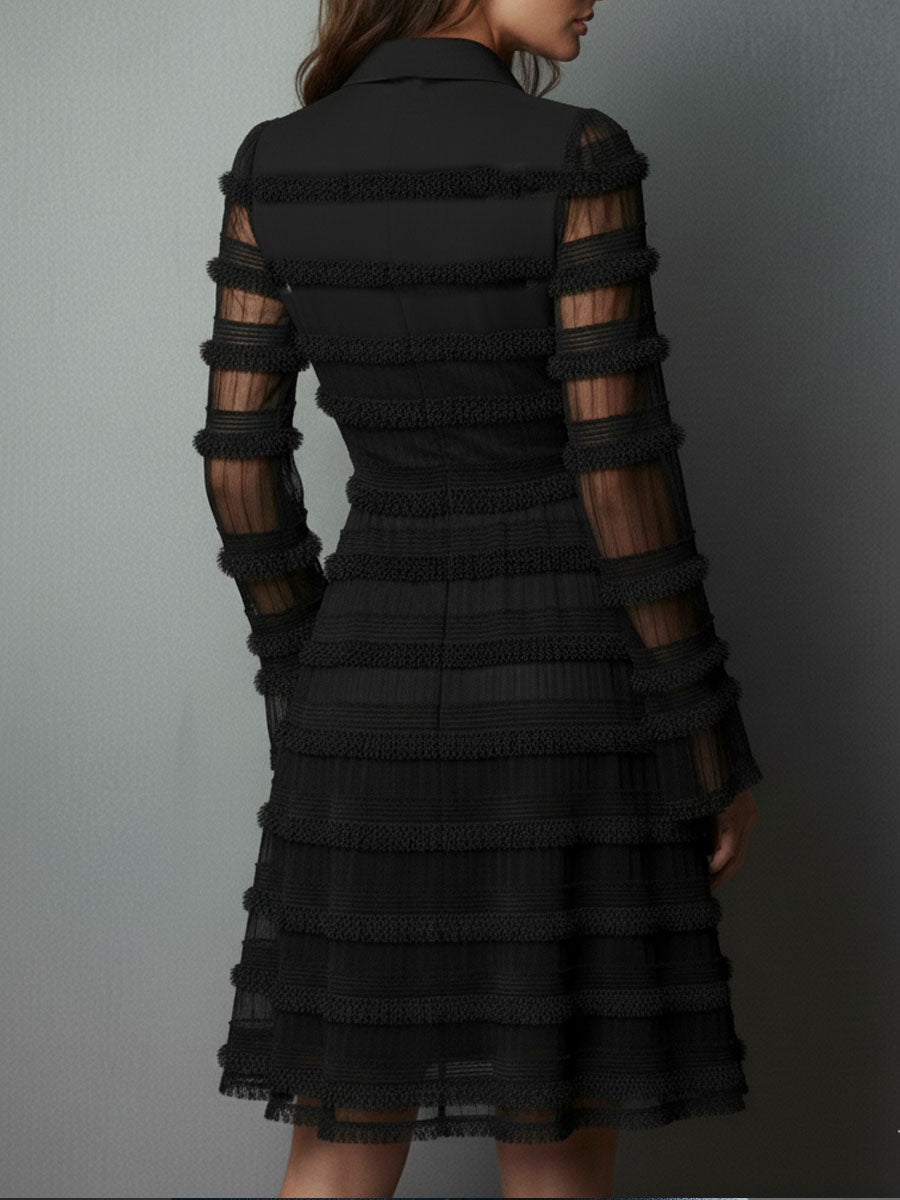 Vestido Mini Negro con Flecos y Capas Transparentes