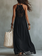 Vestido maxi bohemio negro sin mangas con encaje en los bordes