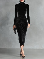 Elegant Black Velvet High-Neck Bodycon Dress