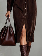 Vestido Midi Holgado de Pana con Doble Bolsillo y Botonadura