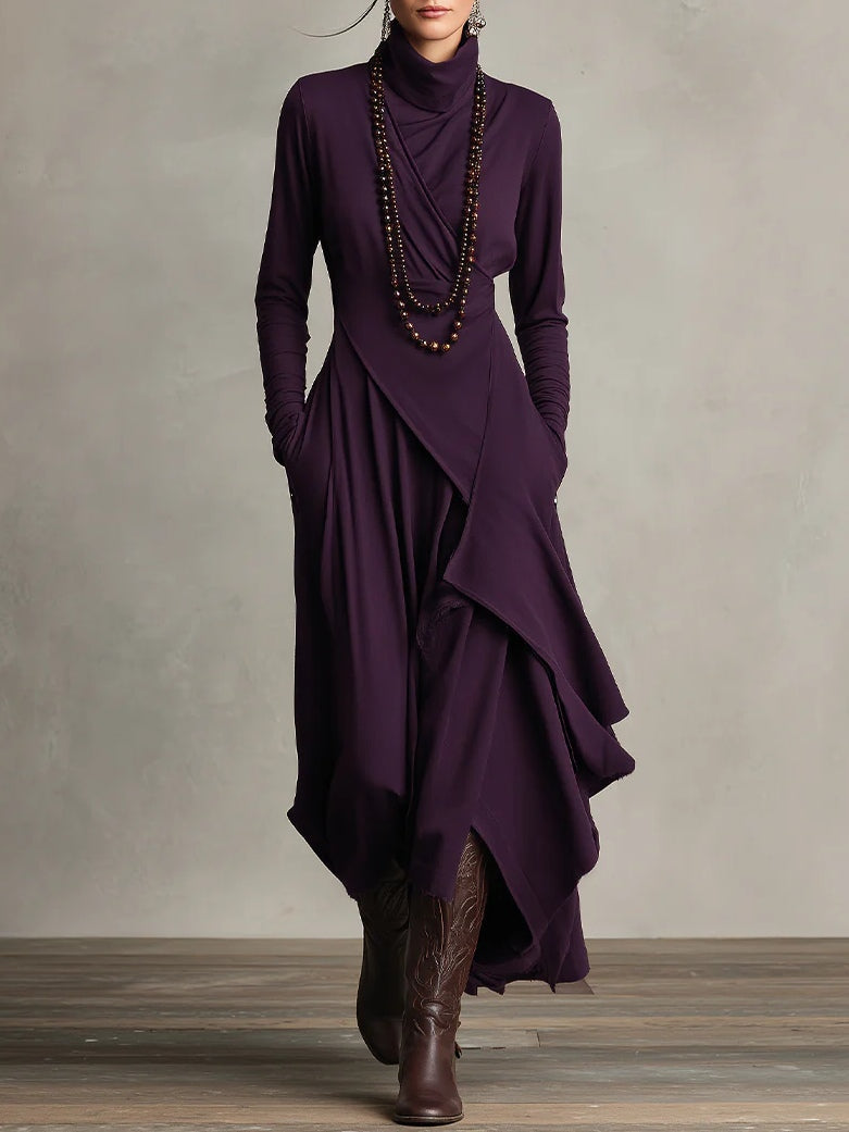 Vestido Maxi Púrpura con Cuello Alto Asimétrico y Plisado