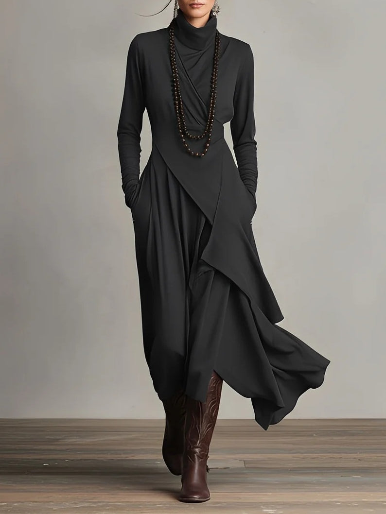Vestido Maxi Púrpura con Cuello Alto Asimétrico y Plisado