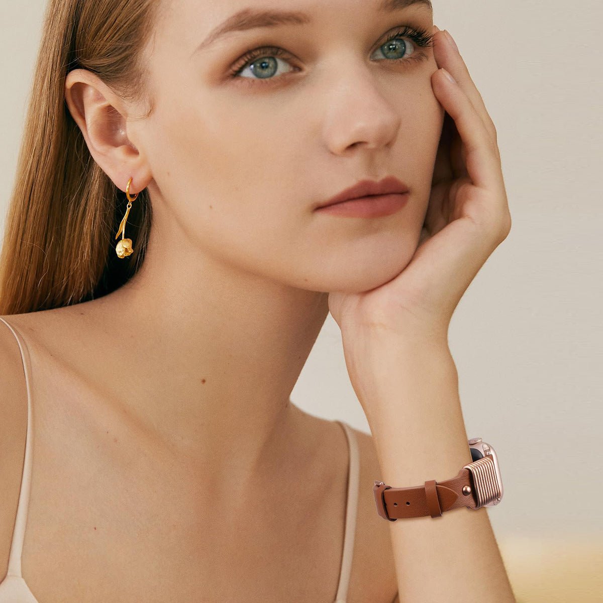 Correa Apple Watch de anillas metálicas, hebilla de espiga, para mujer, modelo Zenda