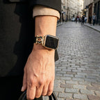 Correa Apple Watch de cuero premium con herradura brillante, ajustable, look cuidado, modelo Ustelle