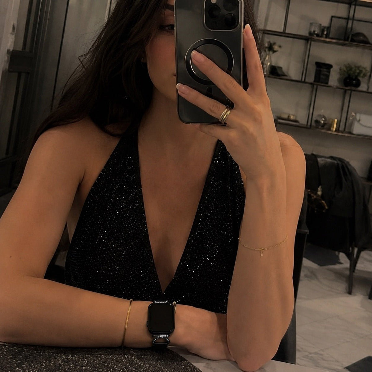 Pulsera de acero inoxidable para Apple Watch, cierre magnético ajustable, malla elegante con circonita, modelo Roxie