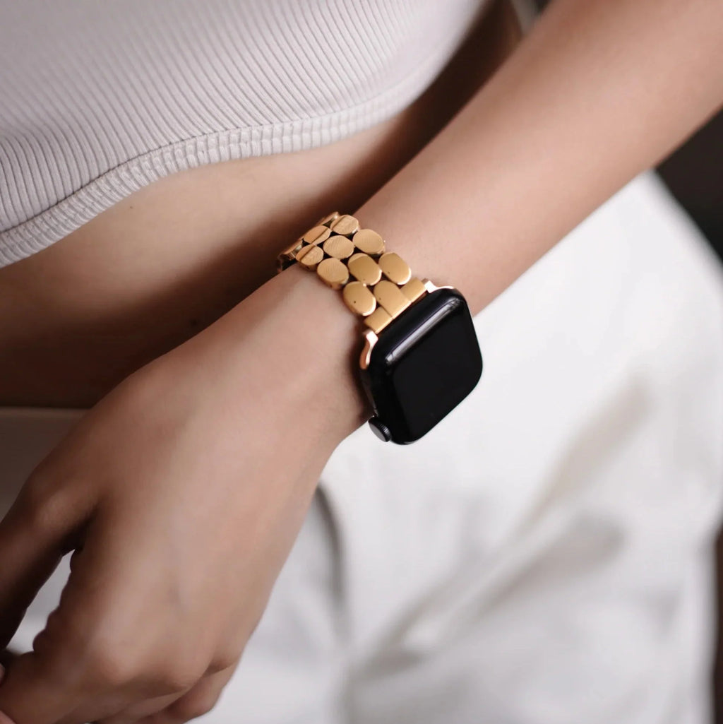 Correa Apple Watch de acero inoxidable, eslabones ovalados dorados, elegancia moderna para Apple Watch, cierre desplegable, modelo Shounie