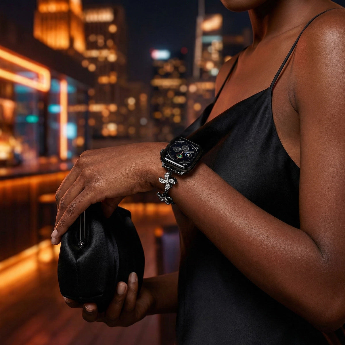 Correa Apple Watch de aleación metálica, flor de loto giratoria, eslabones ajustables a presión, para mujer, modelo Lossia