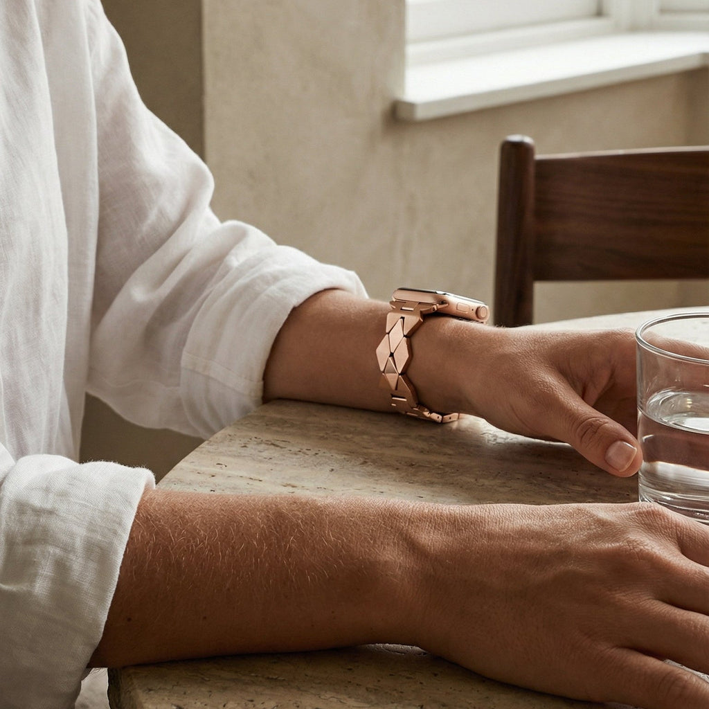 Correa Apple Watch de eslabones geométricos, motivo rombo, cierre mariposa, modelo Angla