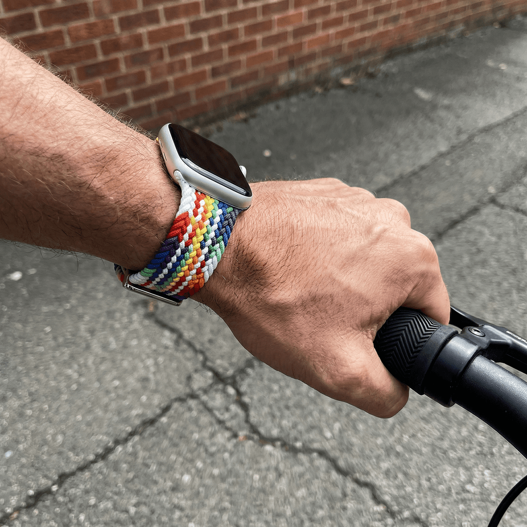 Correa de Apple Watch de nailon trenzado elástico, cierre magnético, modelo Cypher