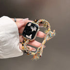 Correa Apple Watch de Ojo de Tigre natural, cordón trenzado multicolor, charms dorados, modelo Tenzin