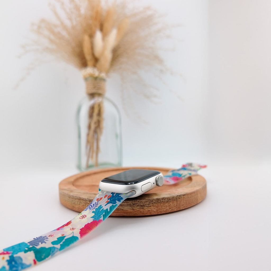 Correa Apple Watch, de silicona con estampado, para mujer, modelo Saroa