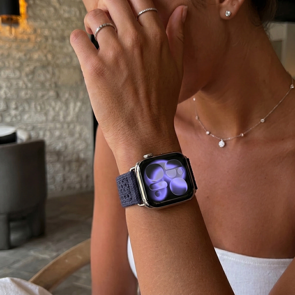 Pulsera de mujer para Apple Watch en nailón trenzado transpirable, hebilla de espiga de acero inoxidable, compatible con todas las series, colores rojo vivo, azul marino, beige y gris pizarra, modelo Urtia