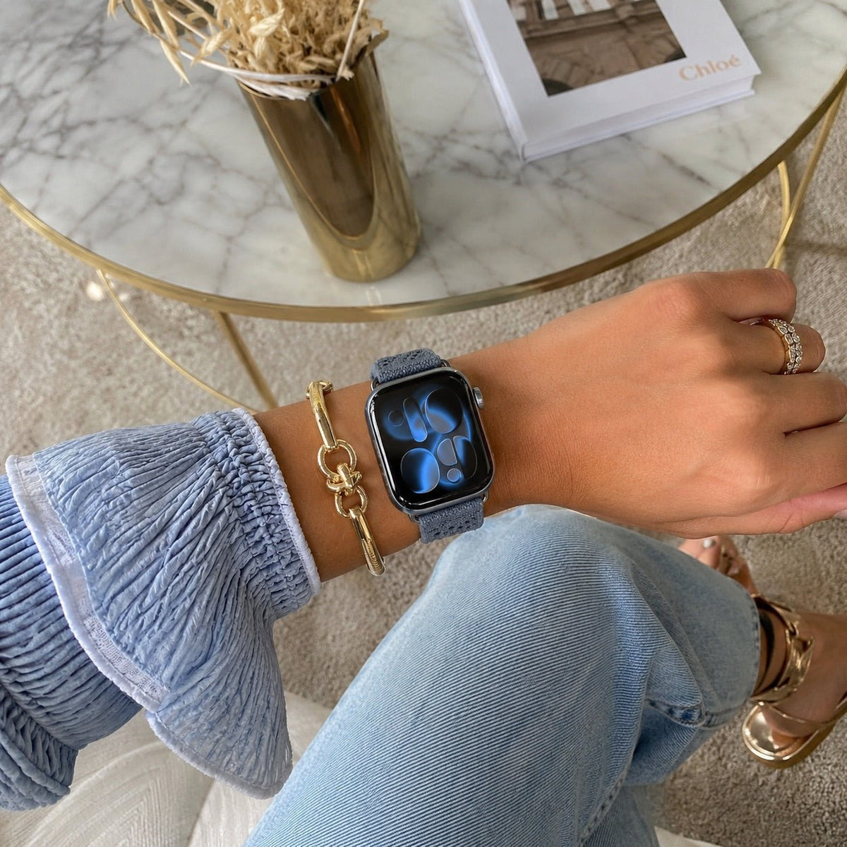 Pulsera de mujer para Apple Watch en nailón trenzado transpirable, hebilla de espiga de acero inoxidable, compatible con todas las series, colores rojo vivo, azul marino, beige y gris pizarra, modelo Urtia