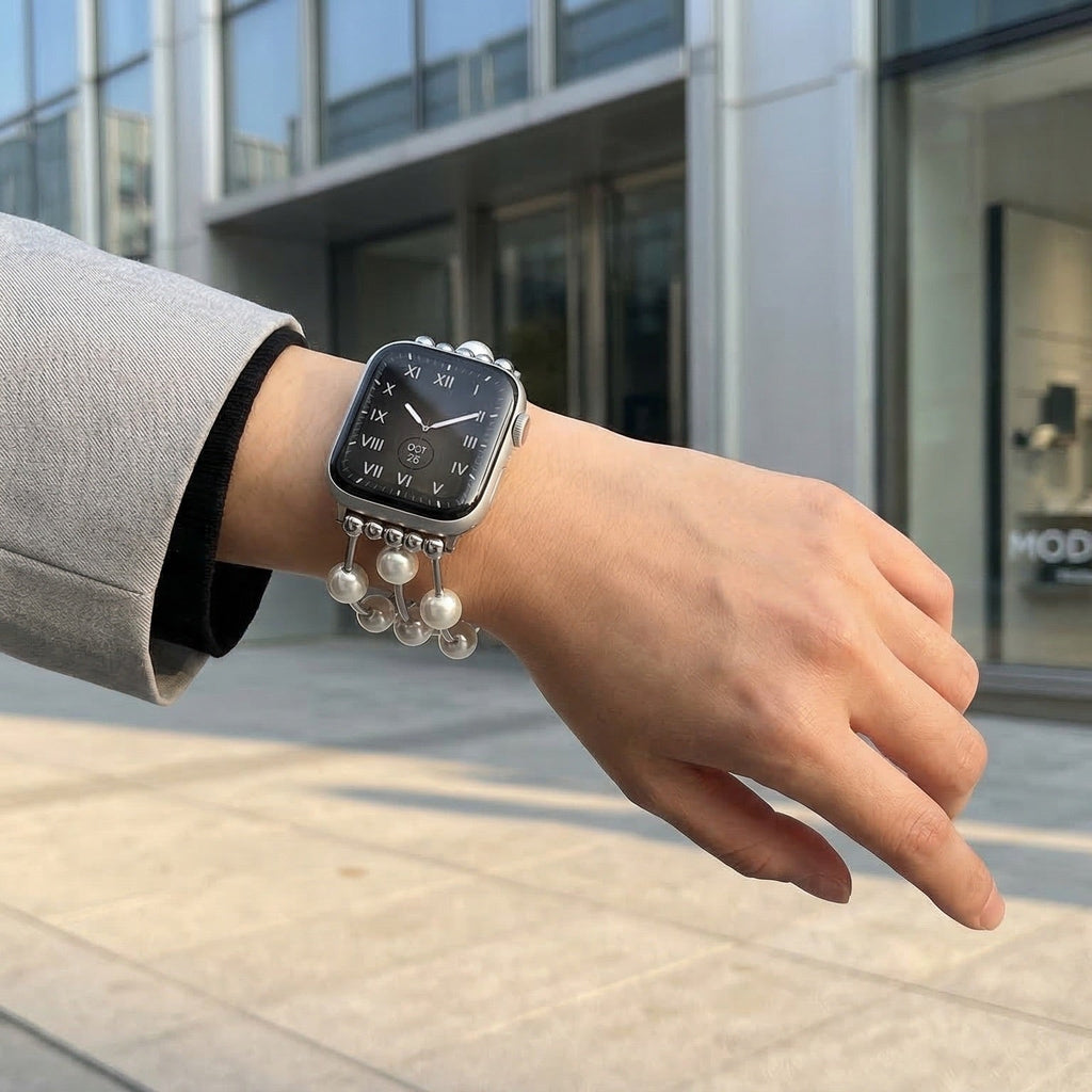 Correa Apple Watch para mujer, perlas blancas, aleación dorada o plateada, elástica, joya elegante, modelo Yourie