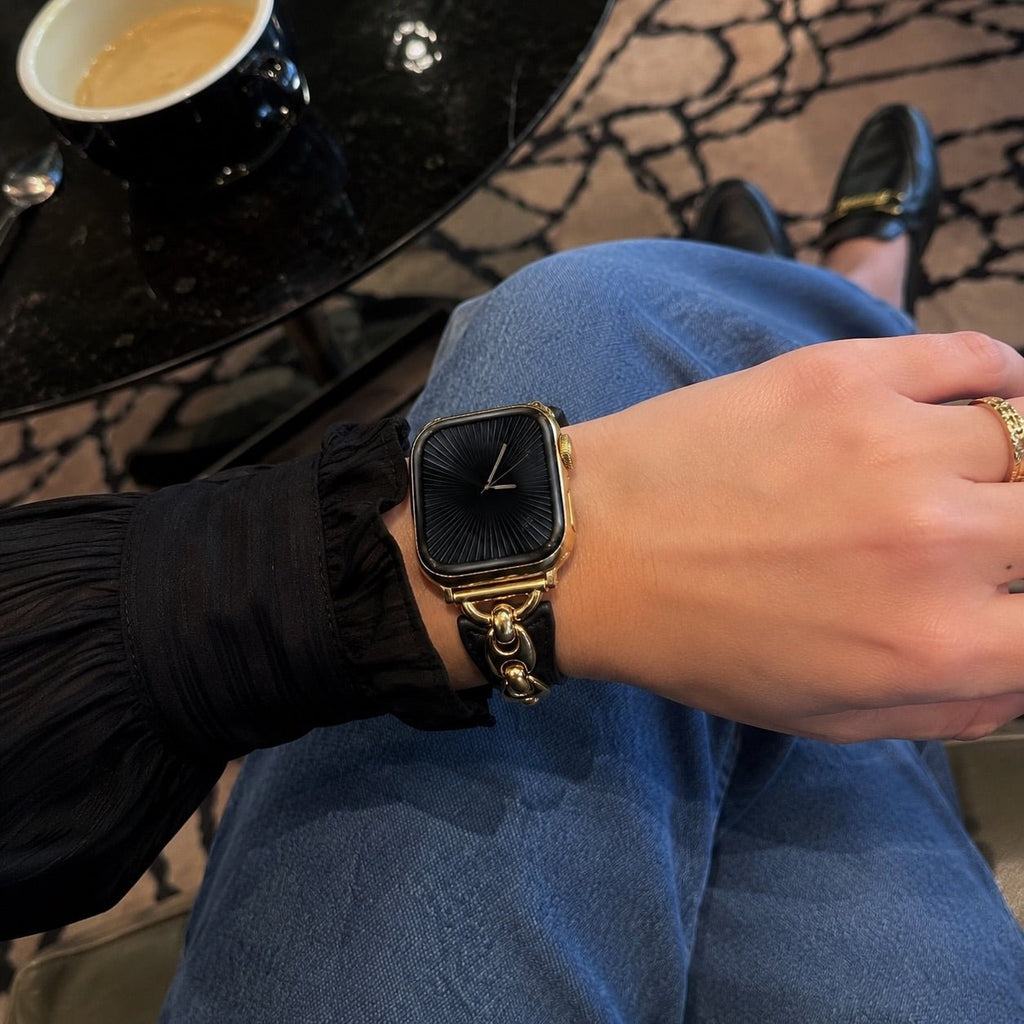 Pulsera de malla marinera para Apple Watch, correa fina ajustable con hebilla de espiga, acabados dorado, plateado y negro, modelo Malsa