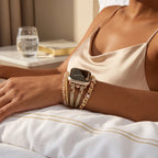 Correa Apple Watch multicapa, ajustable con eslabones y charm de mariposa, chic y elegante, modelo Zoune