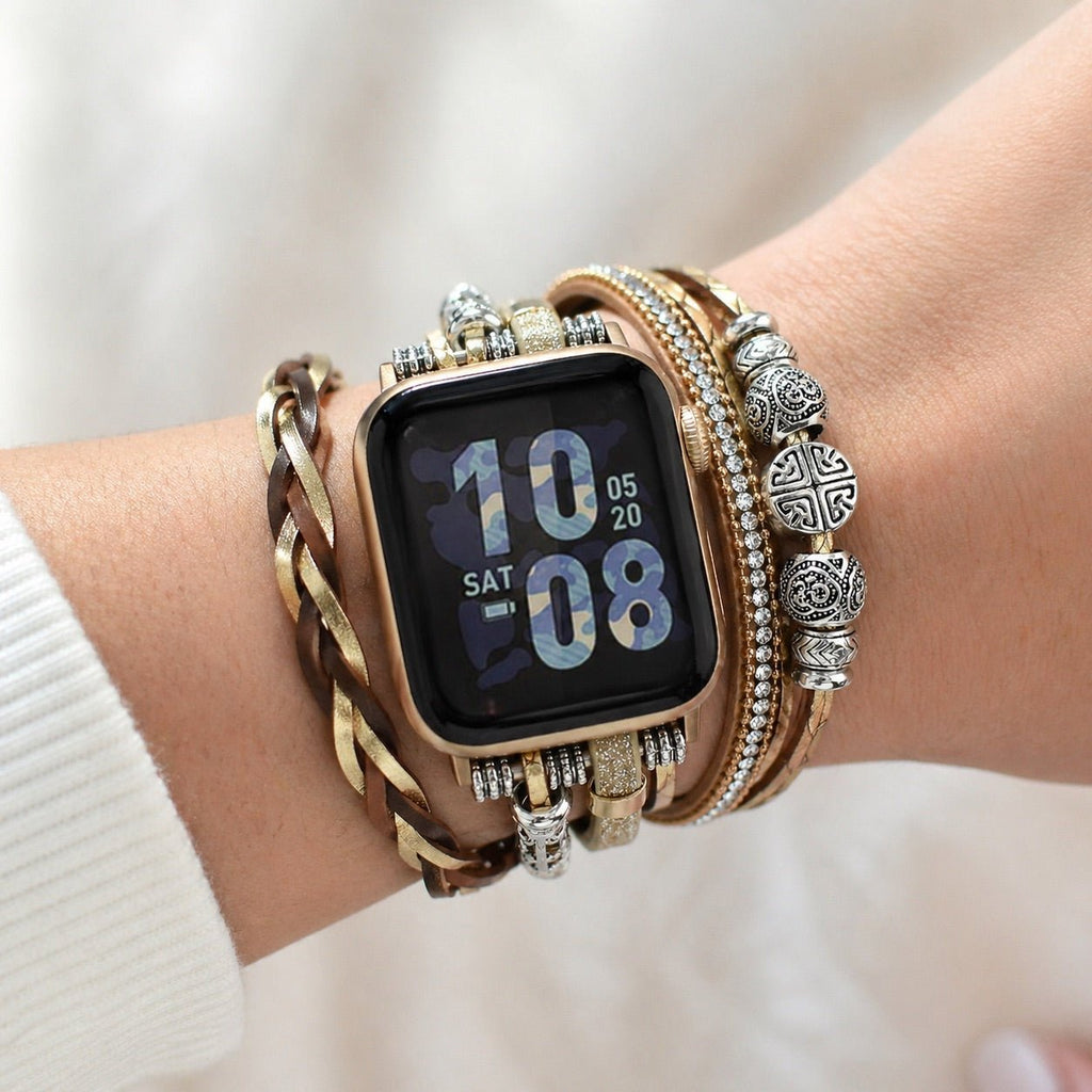 Pulsera multihilera dorada para Apple Watch, joya de muñeca ajustable, tiras trenzadas y cuentas metálicas, accesorio elegante para reloj inteligente, acabado brillante y texturizado, modelo Rédine