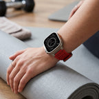 Correa Apple Watch deportiva de silicona ranurada y transpirable, hebilla de acero, modelo Arda