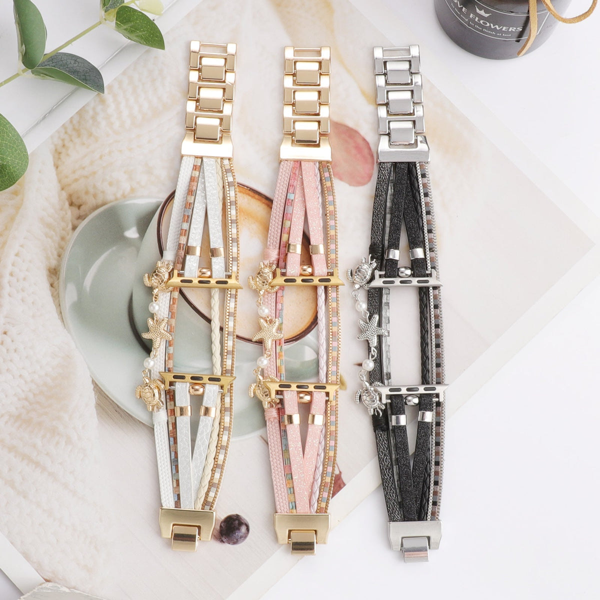 Correa Apple Watch multihilo, charms de tortuga y estrella de mar, perlas, modelo Akuna
