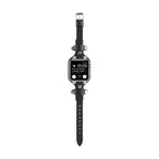 Correa Apple Watch tipo brazalete con remaches, hebilla de espiga, diseño moderno, modelo Riveira