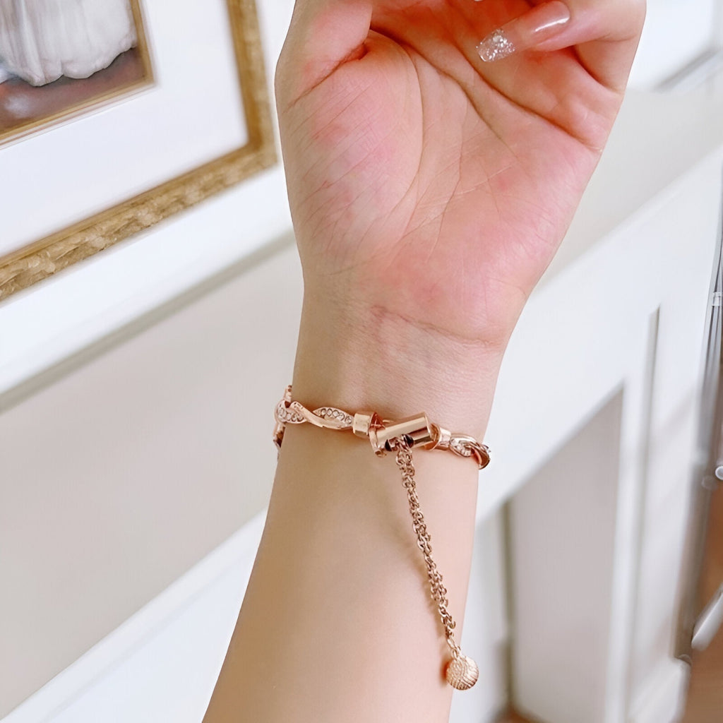 Correa Apple Watch, de metal torsionado, para mujer, modelo Roxy