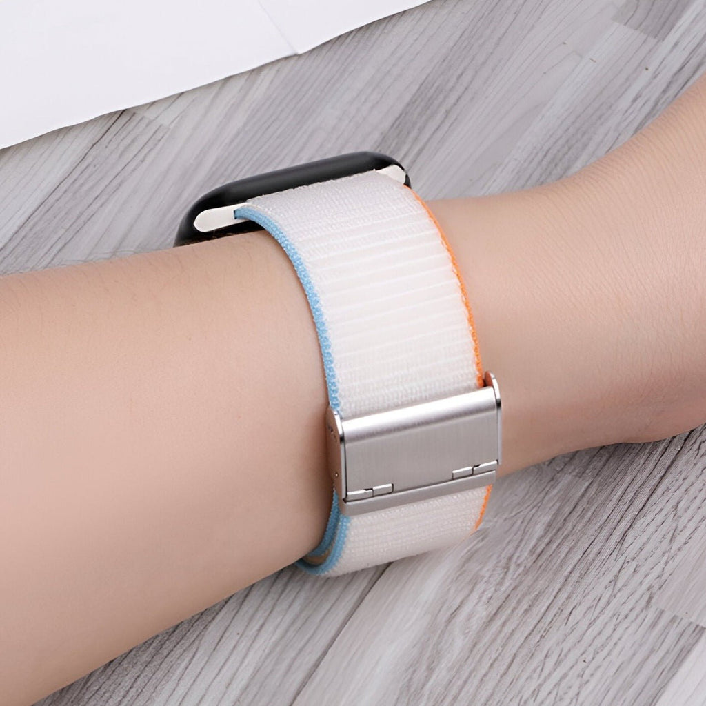 Correa de Apple Watch de nailon trenzado, hebilla ajustable de acero, modelo Solis