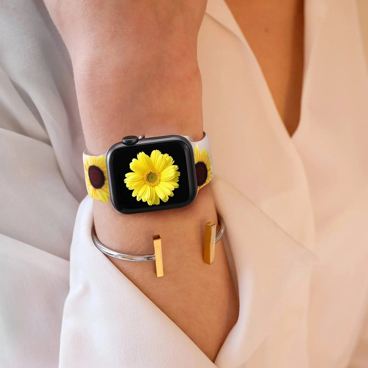 Correa Apple Watch, de silicona con estampado, para mujer, modelo Saroa
