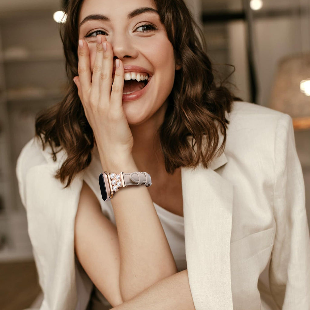 Correa Apple Watch, de piel vegana sintética, adornada con perlas, para mujer, modelo Amira