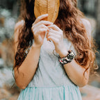 Correa Apple Watch estilo scrunchie de tela elástica, motivos variados, para mujer, modelo Nyssara