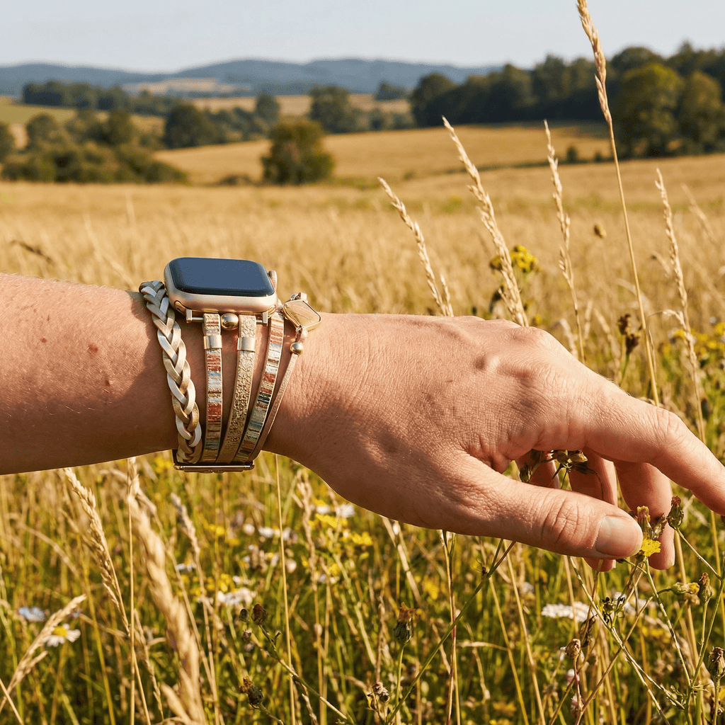 Correa multicapa para Apple Watch, tiras trenzadas y piedra central, para mujer, modelo Adla