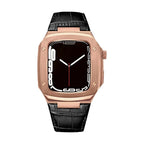 Correa de reloj en cuero split con carcasa integrada, compatible con Apple Watch, diseño tipo armadura moderna, hebilla de espiga, modelo Castillon