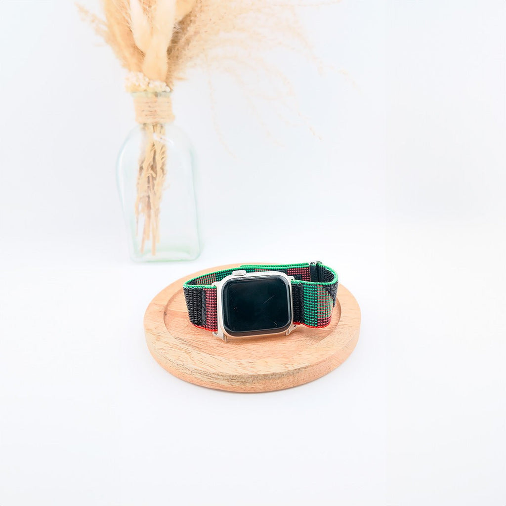 Correa Trail Edition de nailon resistente para Apple Watch con cierre de velcro, modelo Elios