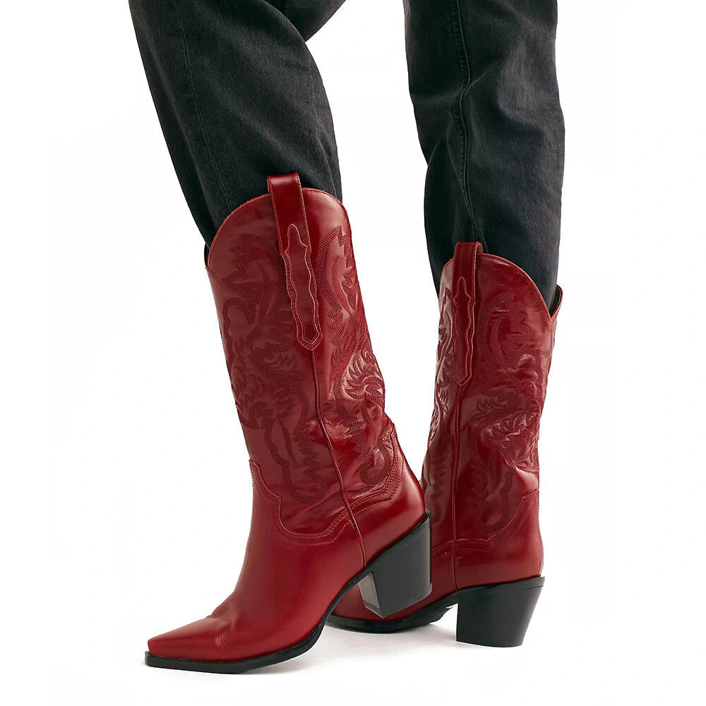 Botas Western con Punta y Tacón Grueso con Bordado