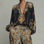 Conjunto Retro con Estampado Barroco Escote en V Profundo