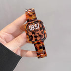 Funda integral con correa para Apple Watch, de eslabones de resina efecto leopardo, estilo atrevido y moderno, modelo Kidine