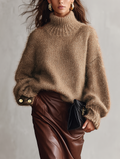Jersey de cuello alto en mohair camel