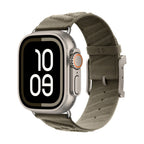 Correa de nylon trenzado para Apple Watch, motivo de olas y H en relieve, hebilla de espiga, modelo Esmeralda