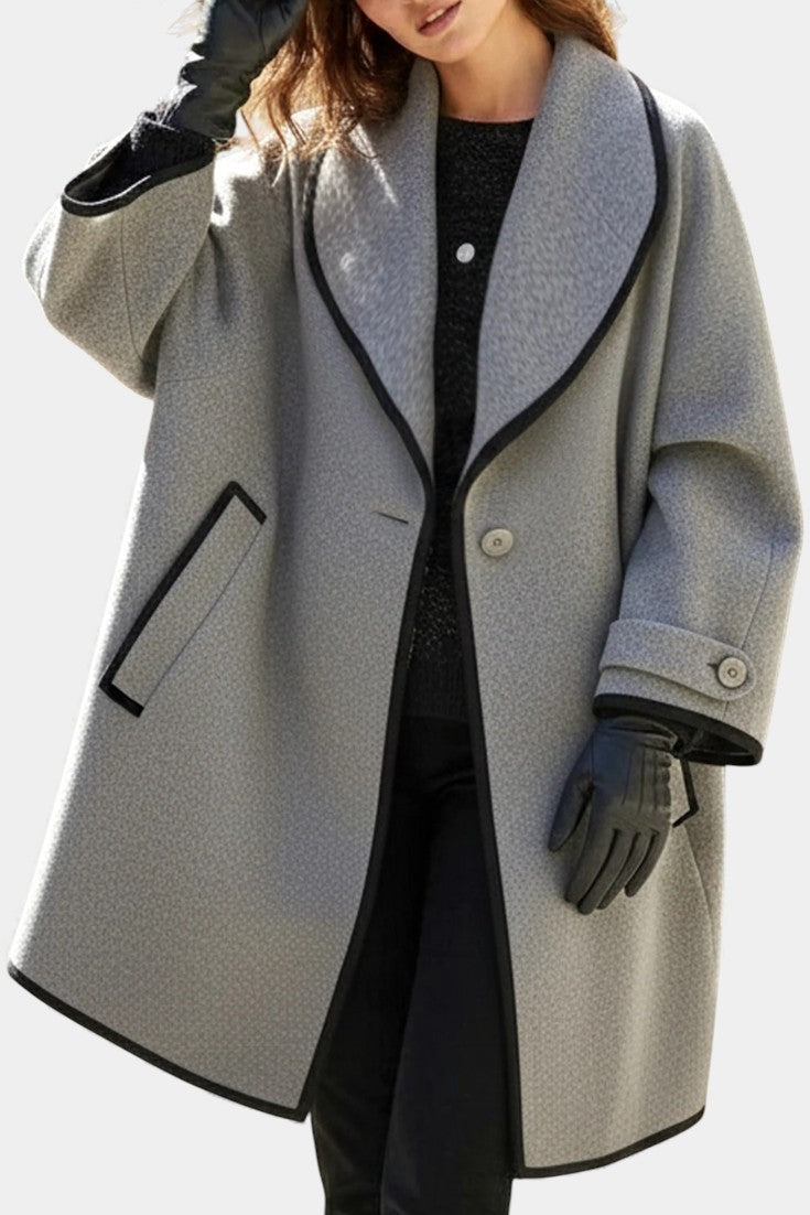 Abrigo Oversize con Cuello Ancho