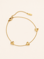 Liesel | Pulsera de Dijes de Corazón con Cadena Delicada