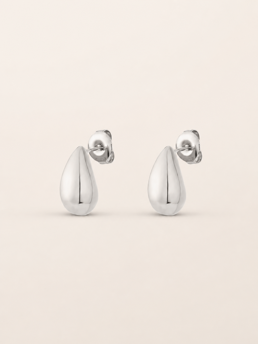 Linnea | Teardrop Stud Earrings with Polished Finish