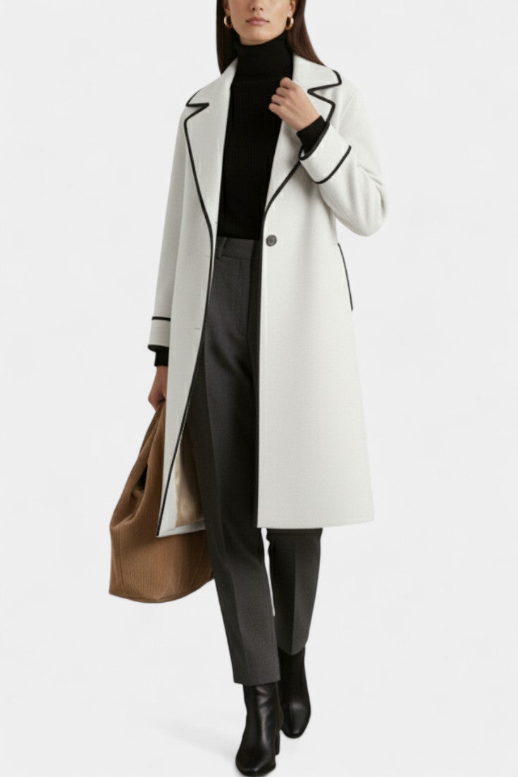 Abrigo Oversize con Cuello Ancho