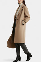 Abrigo Oversize con Cuello Ancho
