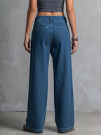 Vida högmidjade jeans med asymmetrisk knäppning