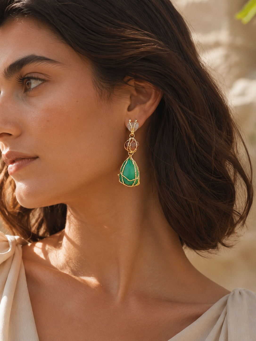 Pendientes Largos con Piedras de Colores
