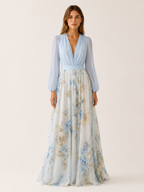 Vestido Largo Floral con Escote en V y Mangas Transparentes
